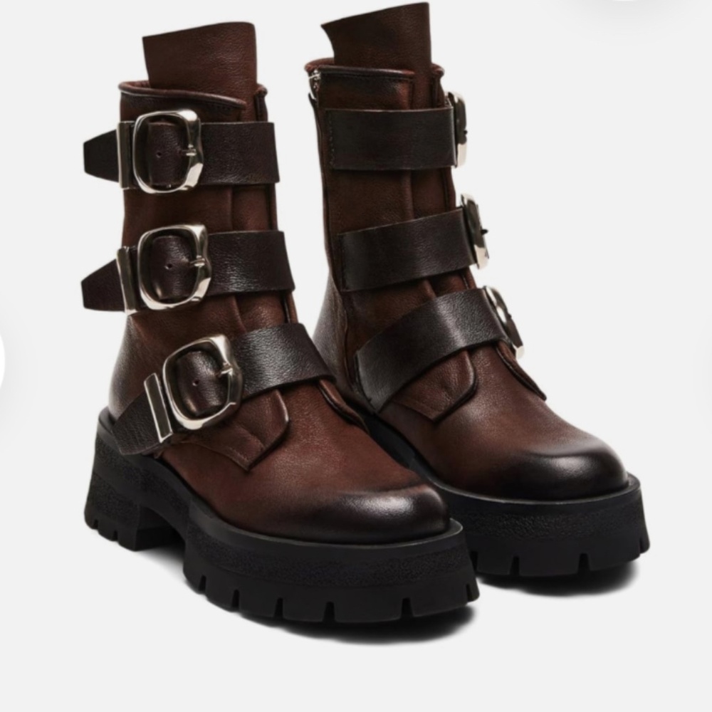 New $169 Steve Madden Suede Leather Brown Combat Moto Three Buckles Boots